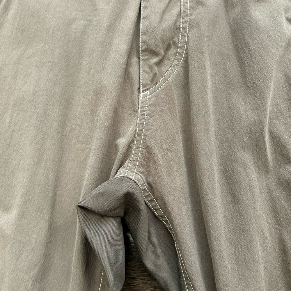 KUHL Pants Mens 38x30 Radio Outdoor Hiking Work Khaki - Picture 7 of 15